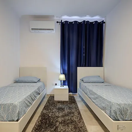 Cosy 3br With Backyard In Of By 360 Estates Apartment
